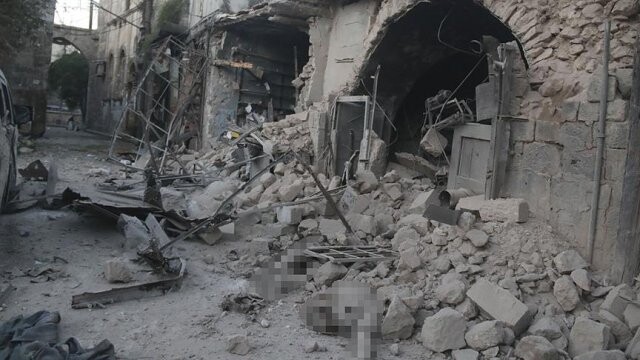 Halep&#039;te fırında ekmek bekleyenleri vurdular
