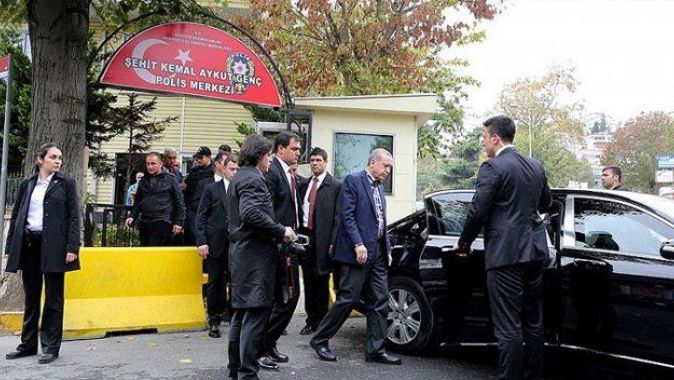 Cumhurbaşkanı Erdoğan&#039;dan polis merkezine ziyaret