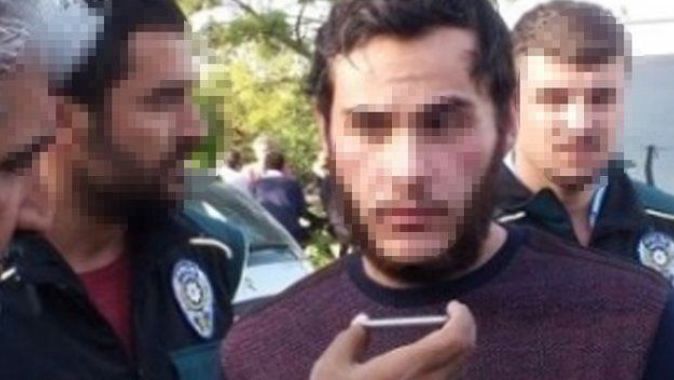 Firari FETÖ&#039;cünün oğlu: Baba Türk polisine teslim ol