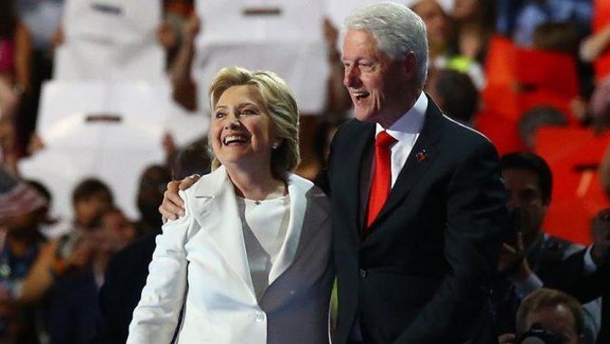 Hillary Clinton kazanırsa eşine nasıl hitap edileceği tartışılıyor