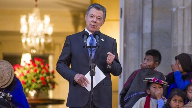 Kolombiya Devlet Başkanı Santos: FARC&#039;ı yeniden masaya oturtacağız