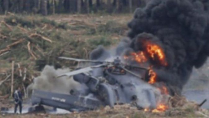 Özbekistan&#039;da helikopter düştü: 9 ölü