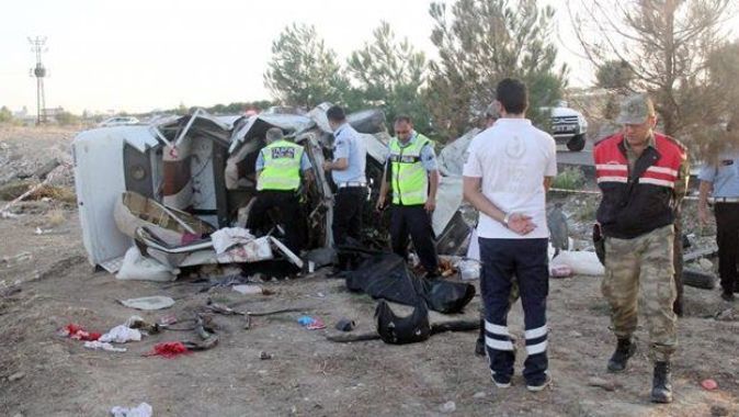 Şanlıurfa&#039;da feci kaza: 1 ölü, 3 yaralı