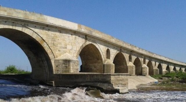 Tarihi Uzunköprü 3 yıl trafiğe kapatılacak