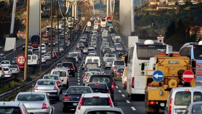 Trafikte araç sayısı 21 milyona ulaştı