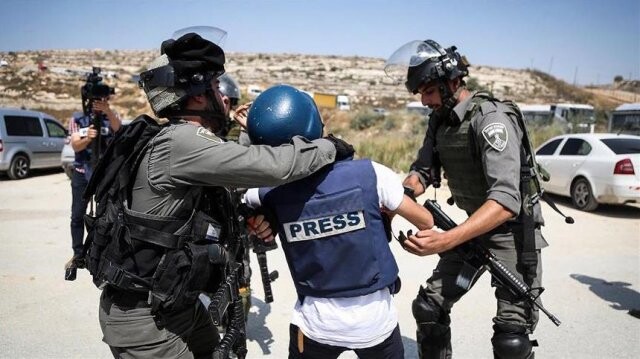 &#039;İsrail cezaevlerinde tutuklu 25 Filistinli gazeteci var&#039;
