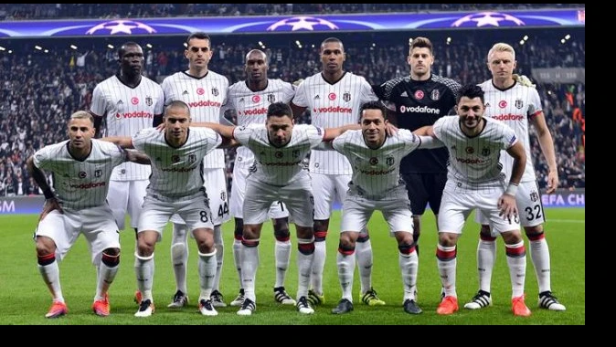 Beşiktaş&#039;ta sakatlık şoku! Oyunu terk etti...