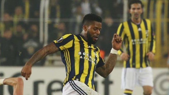 Derbi öncesi Fenerbahçe&#039;de şok!