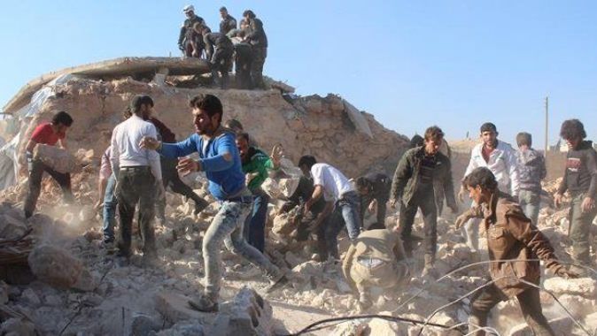 Esad, Halep&#039;te yerleşim yerlerine saldırı: 46 ölü!