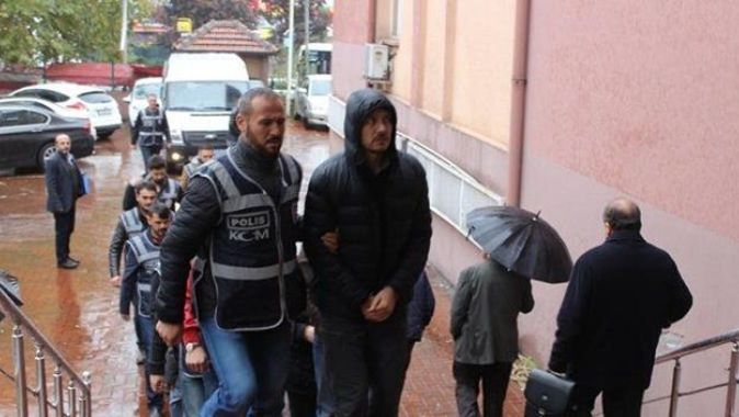 FETÖ kapsamında 8 polis tutuklandı