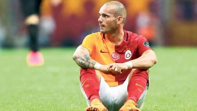 Galatasaray Sneijder&#039;i satmayı planlıyor