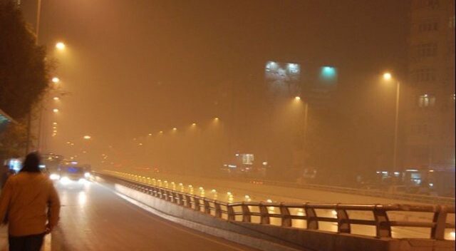 İzmir&#039;de hava kirliliği arttı