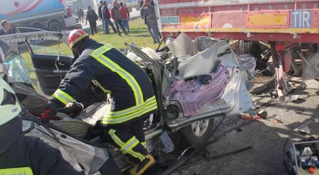Konya&#039;da feci kaza: 1 ölü, 4 yaralı
