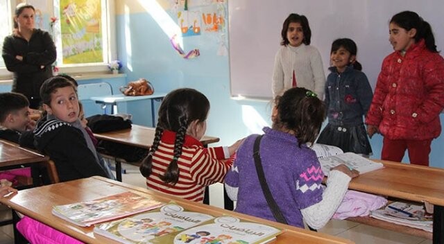 Şanlıurfa’da Suriyeliler için okul açıldı
