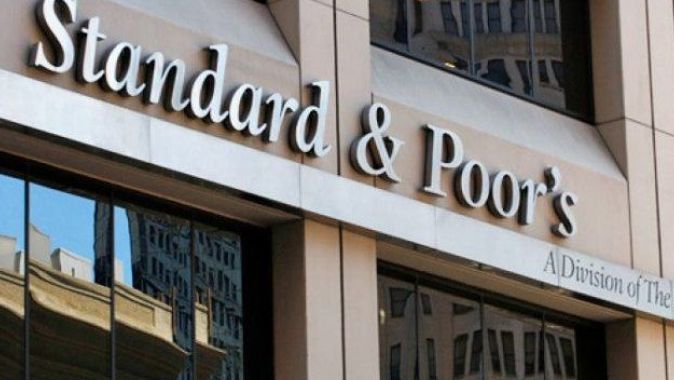 Standard &amp; Poor’s  Türkiye’nin not  görünümünü yükseltti