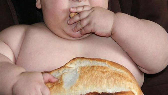 &#039;Çocukluktaki obezite erişkinlikte de risk oluşturuyor&#039;
