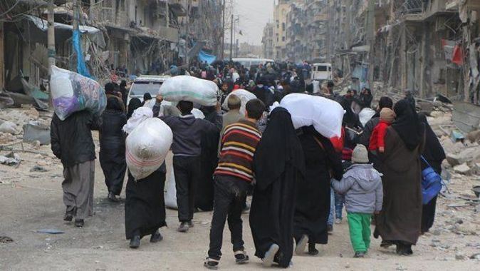&#039;Halep&#039;in doğusunda son 10 günde 31 bin 500 kişi yerinden edildi&#039;