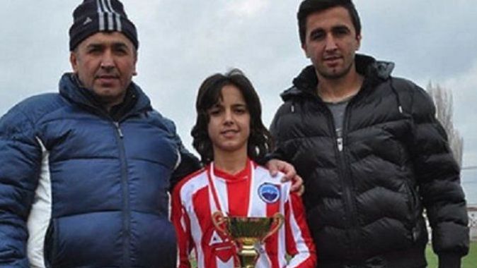 Barcelona, 12 yaşındaki Emre Demir&#039;i antrenmana davet etti