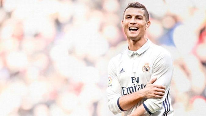 Çinliler Ronaldo için REAL&#039;e 300 milyon avro tekli etti