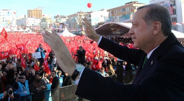 Erdoğan&#039;dan anayasa değişikliği teklifiyle ilgili ilk yorum