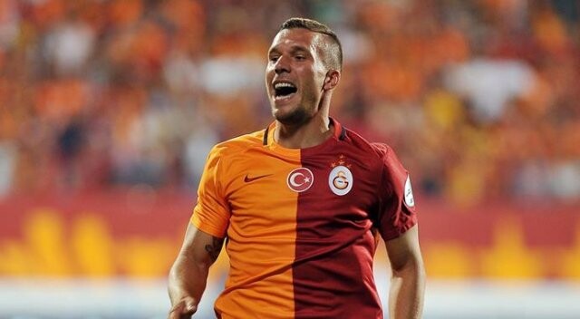 Galatasaray o kulübü resmen açıkladı! Podolski...