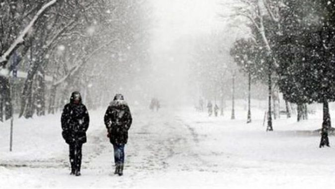 Hava durumu ile ilgili Meteoroloji&#039;den peş peşe uyarı geldi! (İstanbul kar yağışı)