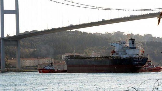 İstanbul Boğazı&#039;nda gemi arızası