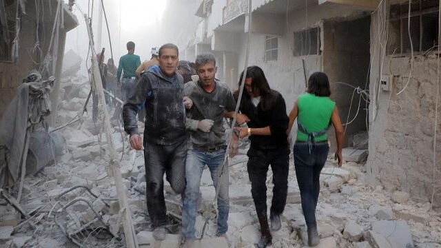 Katliam yaşanan Halep&#039;te sivillerin çığlığı sürüyor