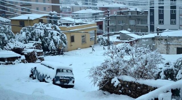 Mersin&#039;in 2 ilçesinde okullara kar tatili