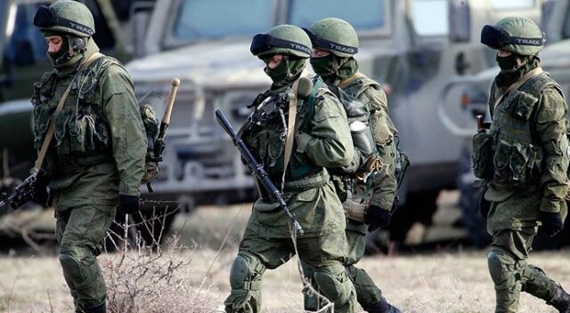 Rusya sınıra 55 bin asker yığıyor