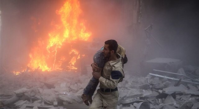 Son dakika... Halep&#039;te onlarca sivil kurşuna dizildi!