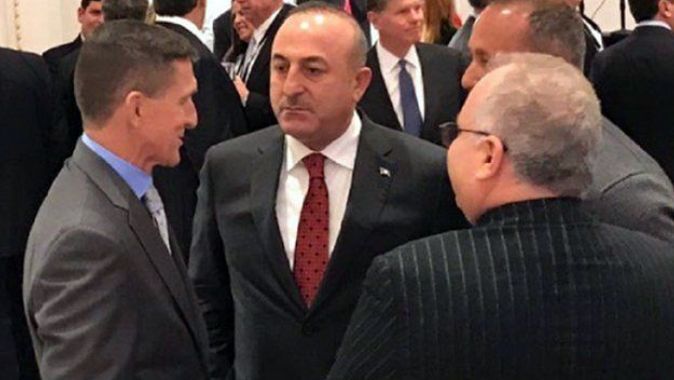 Bakan Çavuşoğlu Trump&#039;ın yemeğine katıldı