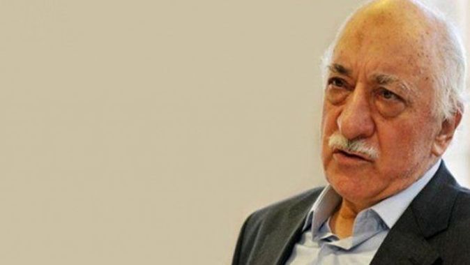 Fethullah Gülen&#039;i savunmak istemedi, istifa etti!