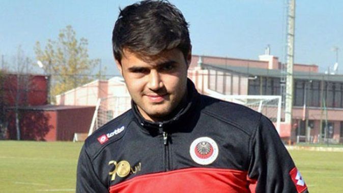 Galatasaray&#039;ın yeni transferi Ahmet Çalık kimdir? (Son dakika Galatasay haberleri)