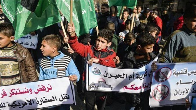 Gazze&#039;de Filistinlilerin evlerine yönelik yıkımlar protesto edildi