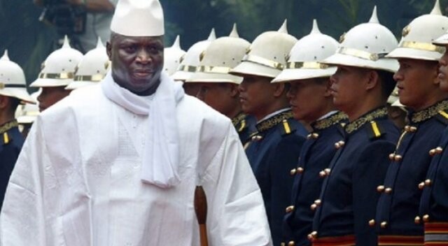 Jammeh görevi bırakıp ülkeyi terk etti!