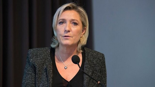 Le Pen: AB öldü ama henüz kendisi bilmiyor
