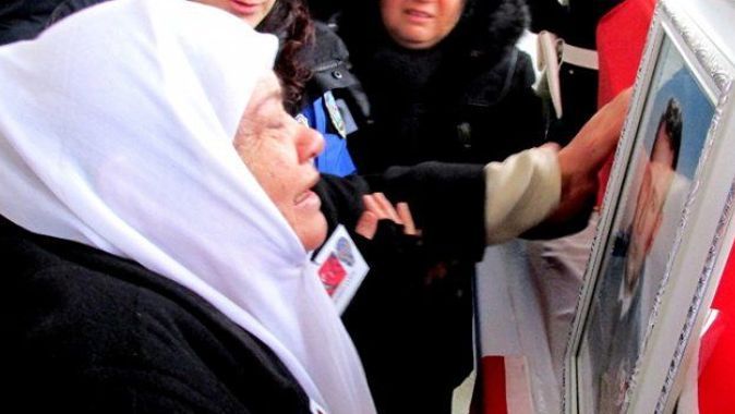 Şehit polis son yolcuğuna dualarla uğurlandı