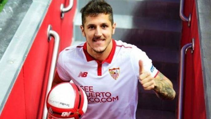 Sevilla, Jovetic&#039;i kiraladı