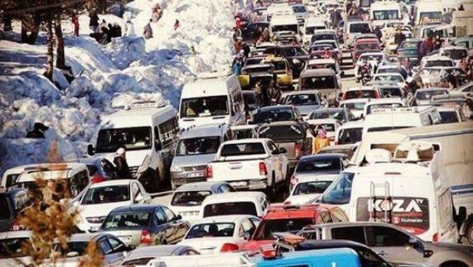 Adana&#039;da kar yoğunluğu