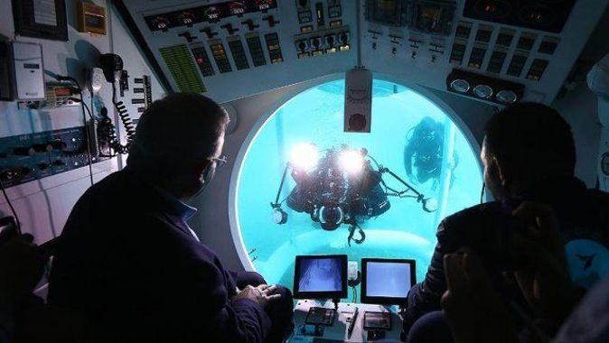 Antalya&#039;da turistik denizaltı heyecanı