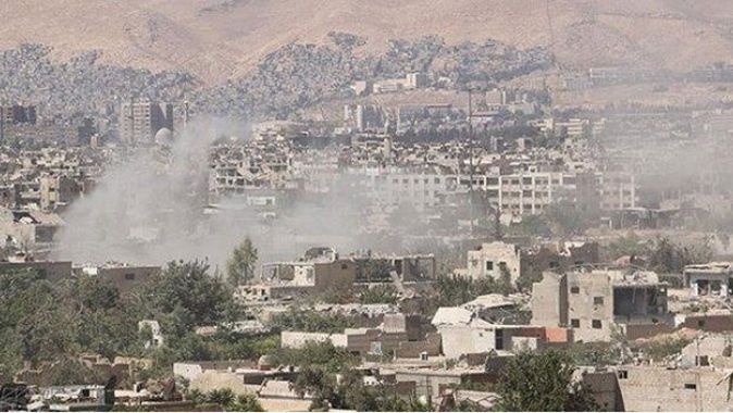 Katil Esad güçleri cenaze törenini vurdu: 17 ölü