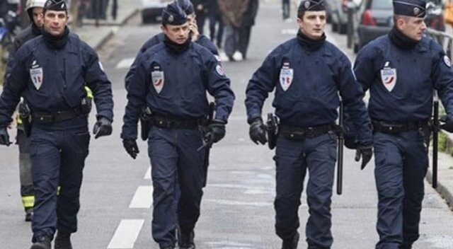 Fransa&#039;da Le Pen’in partisine polis baskını