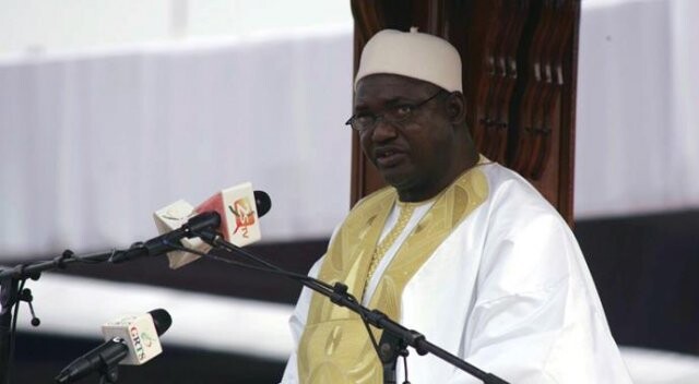 Gambiya&#039;da Devlet Başkanı Barrow için resmi tören