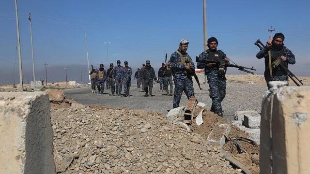 Irak ordusu Musul&#039;un güneyinden üç koldan ilerliyor