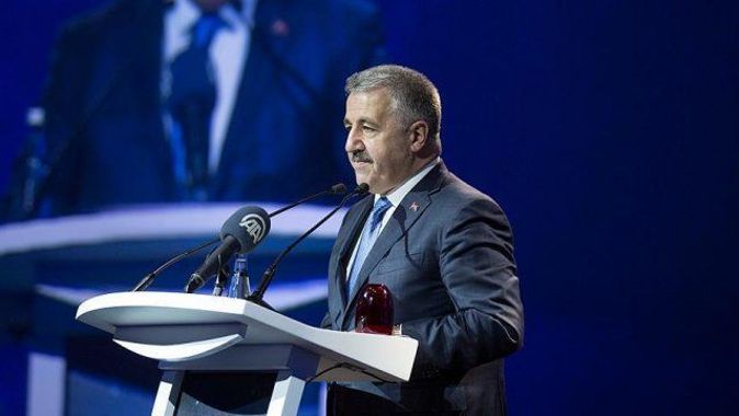 Ulaştırma Bakanı Arslan: Türkiye&#039;yi telekomünikasyonda merkez haline getiriyoruz