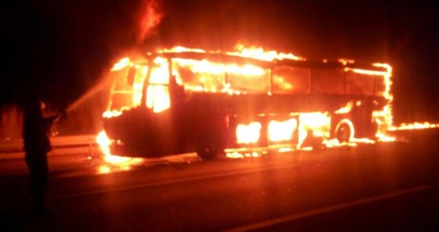 Yolcu otobüsü alev alev yandı, yolcular ölümden döndü