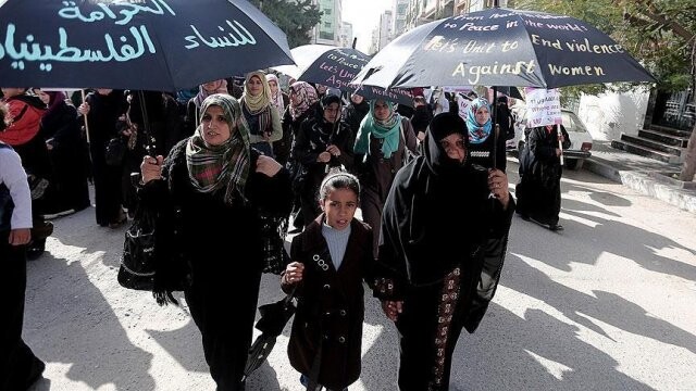 &#039;Gazzeli kadınlar savaşların ve ablukanın bedelini ödüyor&#039;