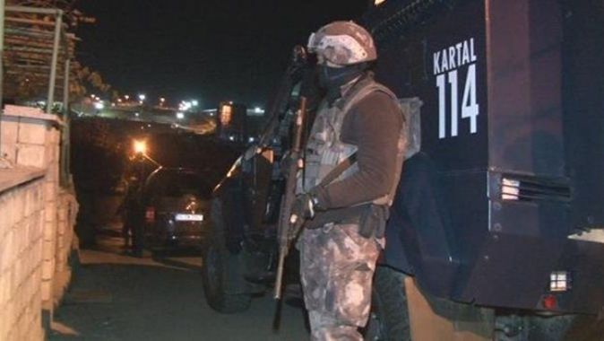 Adana&#039;da 500 polisle DEAŞ ve El Nusra operasyonu