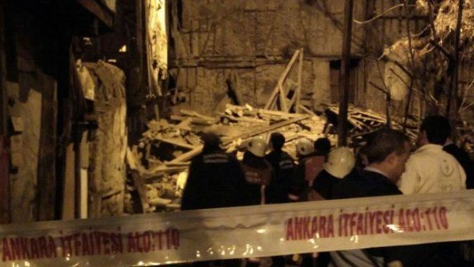 Ankara’da 2 katlı metruk bina çöktü